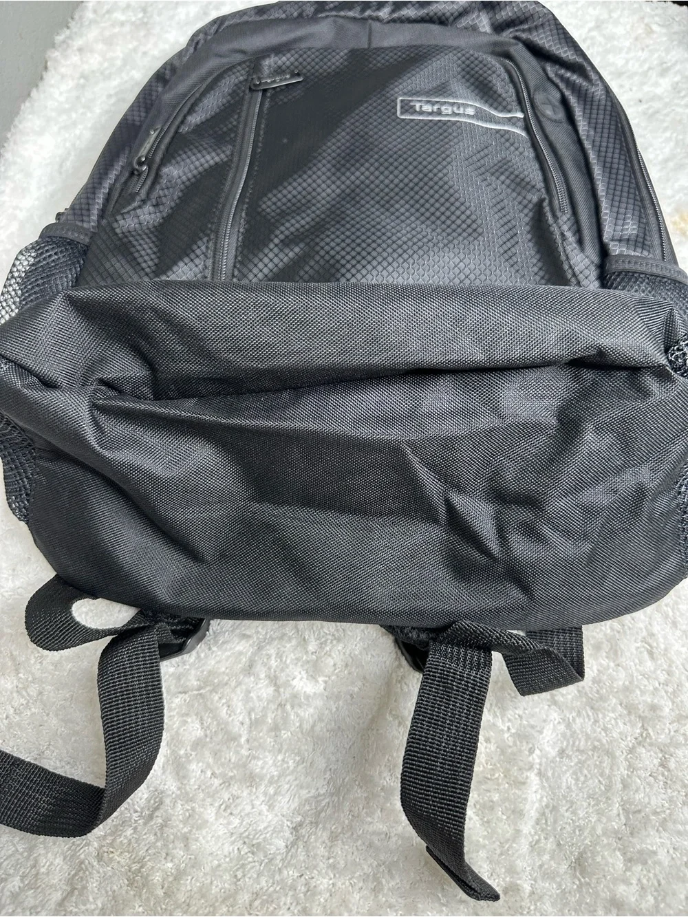 Targus Sport Black Diamond Ripstop Laptop Backpack 20L (Model TSB89104US)